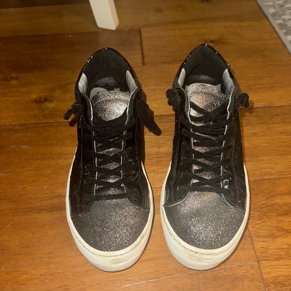 P448 Women's Sneakers - Black and Silver